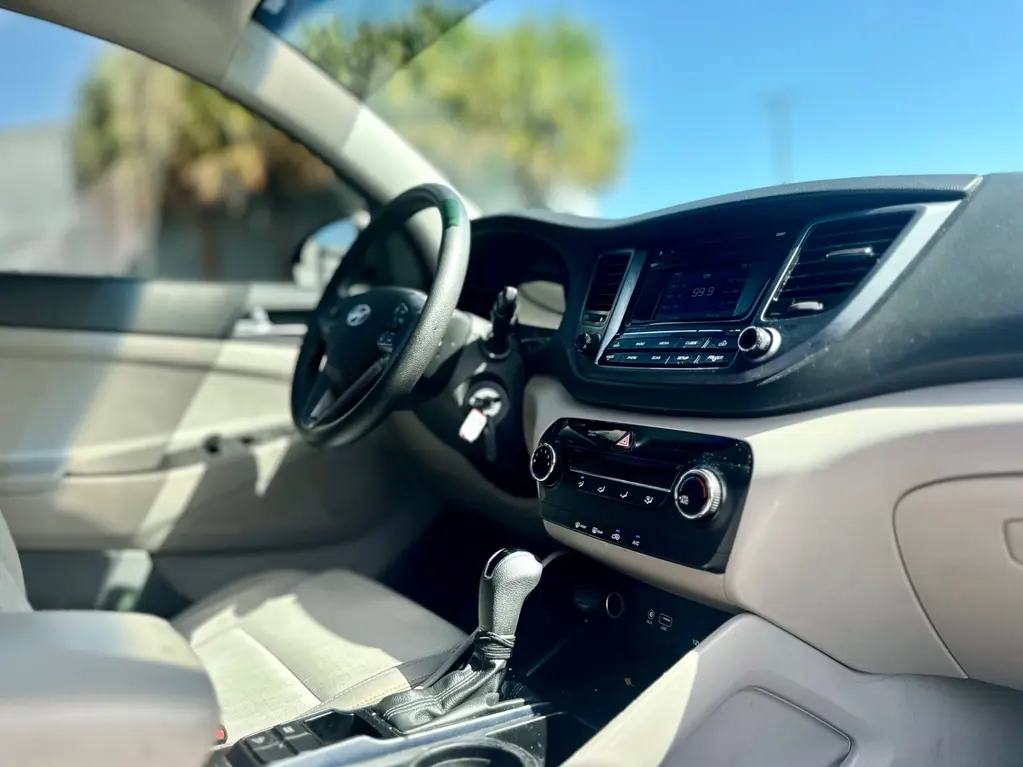 Florida Fine Cars - Used HYUNDAI TUCSON 2017 MIAMI SE