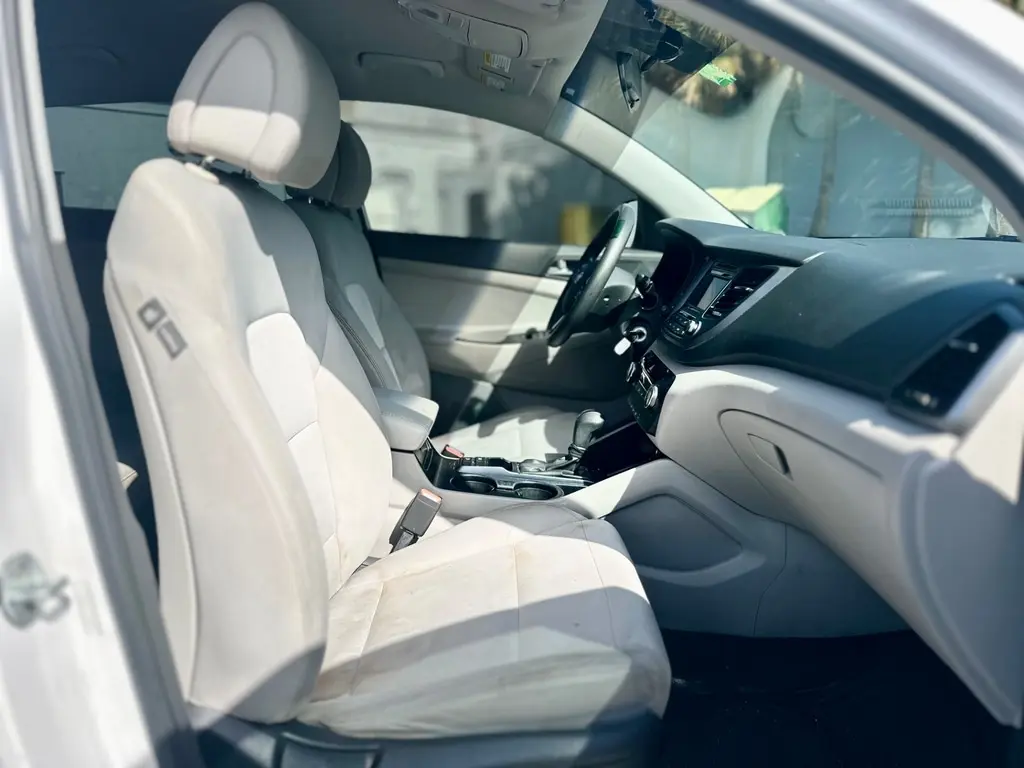 Florida Fine Cars - Used HYUNDAI TUCSON 2017 MIAMI SE