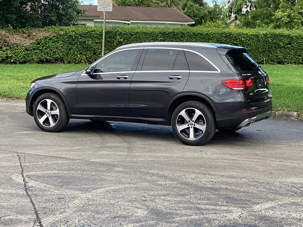 Florida Fine Cars - Used MERCEDES-BENZ GLC 2021 MIAMI GLC 300