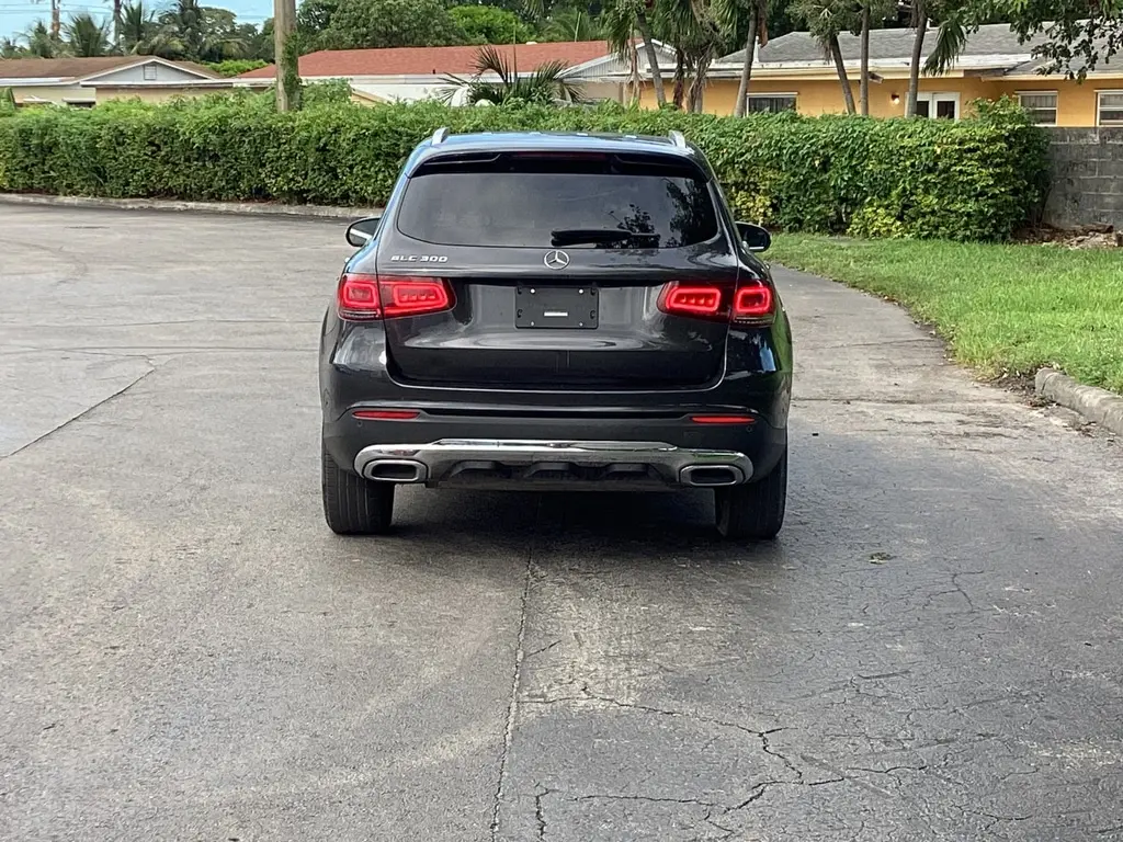 Florida Fine Cars - Used MERCEDES-BENZ GLC 2021 MIAMI GLC 300