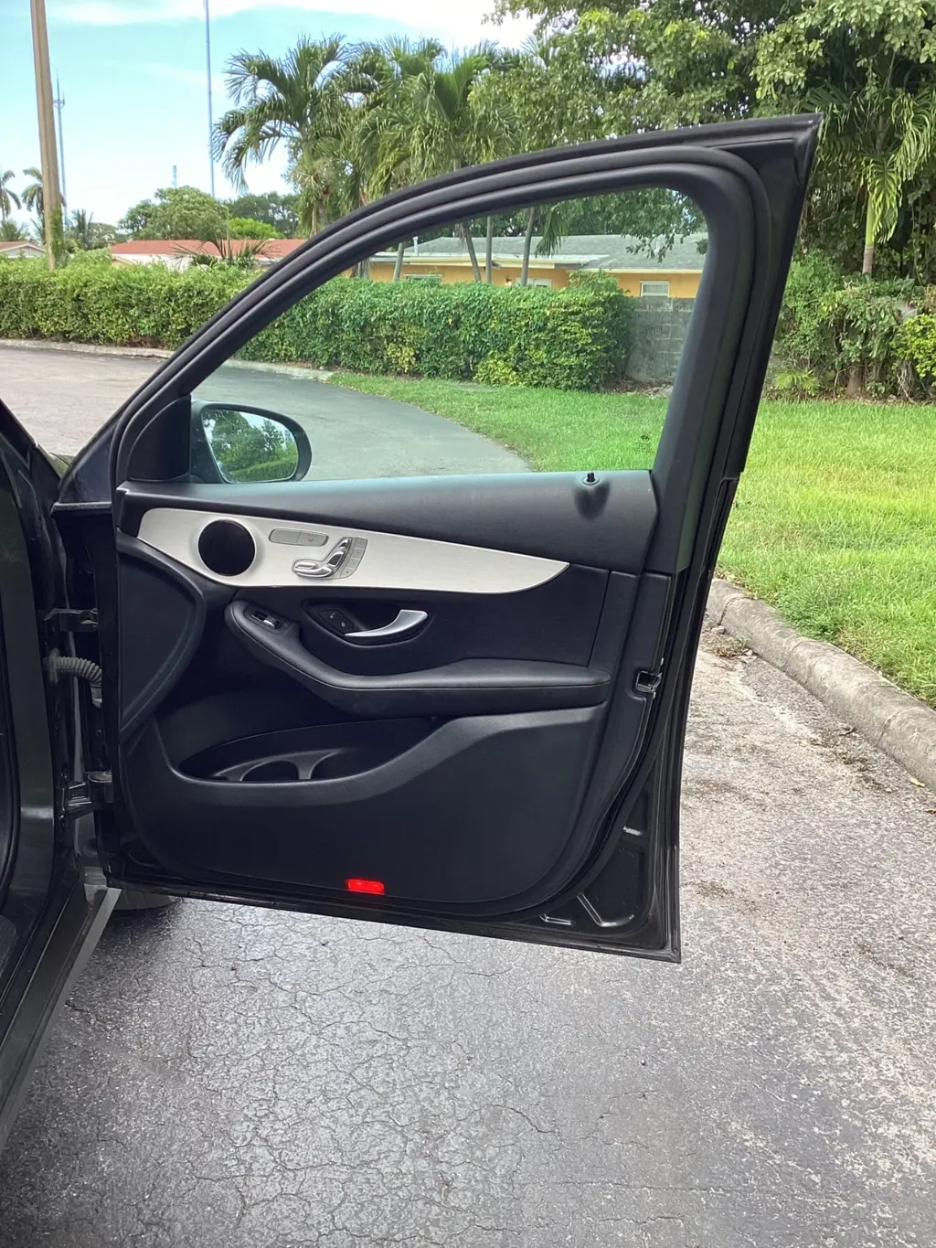 Florida Fine Cars - Used MERCEDES-BENZ GLC 2021 MIAMI GLC 300