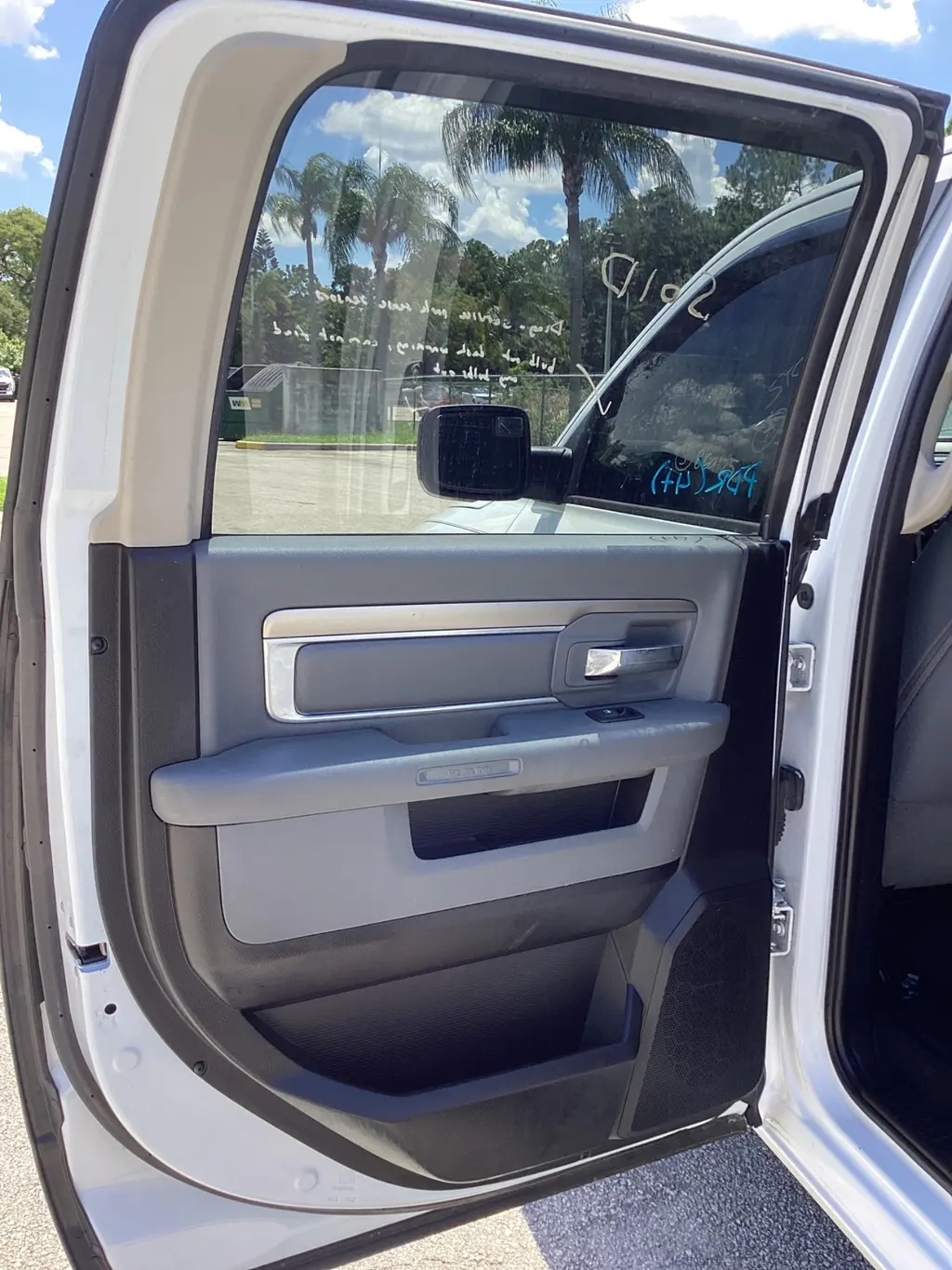 Florida Fine Cars - Used RAM 1500 2018 ORLANDO BIG HORN