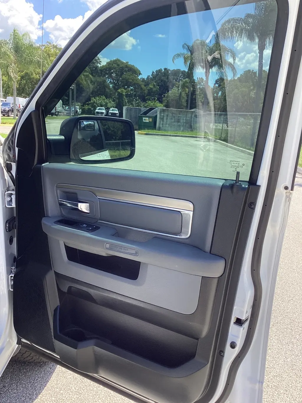 Florida Fine Cars - Used RAM 1500 2018 ORLANDO BIG HORN