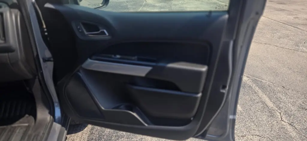 Florida Fine Cars - Used CHEVROLET COLORADO 2022 WEST PALM 2WD LT