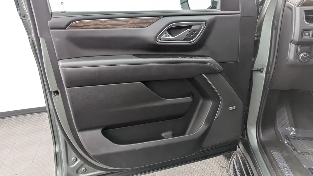 Florida Fine Cars - Used CHEVROLET SUBURBAN 2023 MIAMI PREMIER
