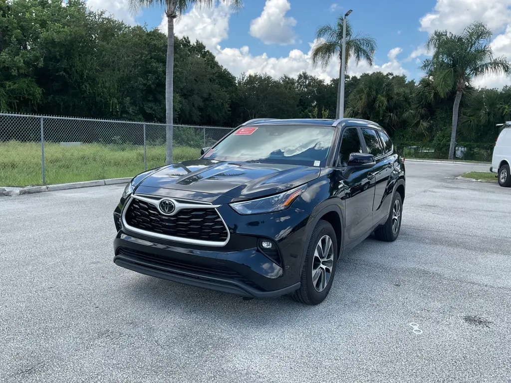 Florida Fine Cars - Used TOYOTA HIGHLANDER 2023 ORLANDO XLE