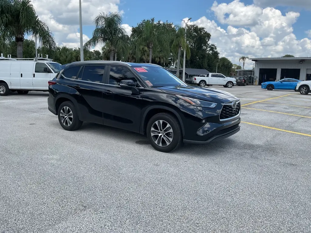Florida Fine Cars - Used TOYOTA HIGHLANDER 2023 ORLANDO XLE