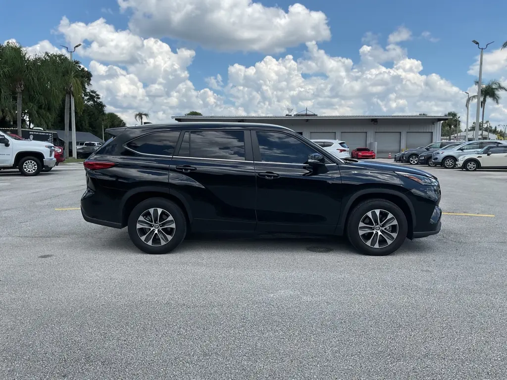 Florida Fine Cars - Used TOYOTA HIGHLANDER 2023 ORLANDO XLE