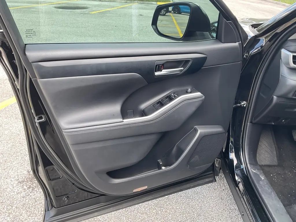 Florida Fine Cars - Used TOYOTA HIGHLANDER 2023 ORLANDO XLE