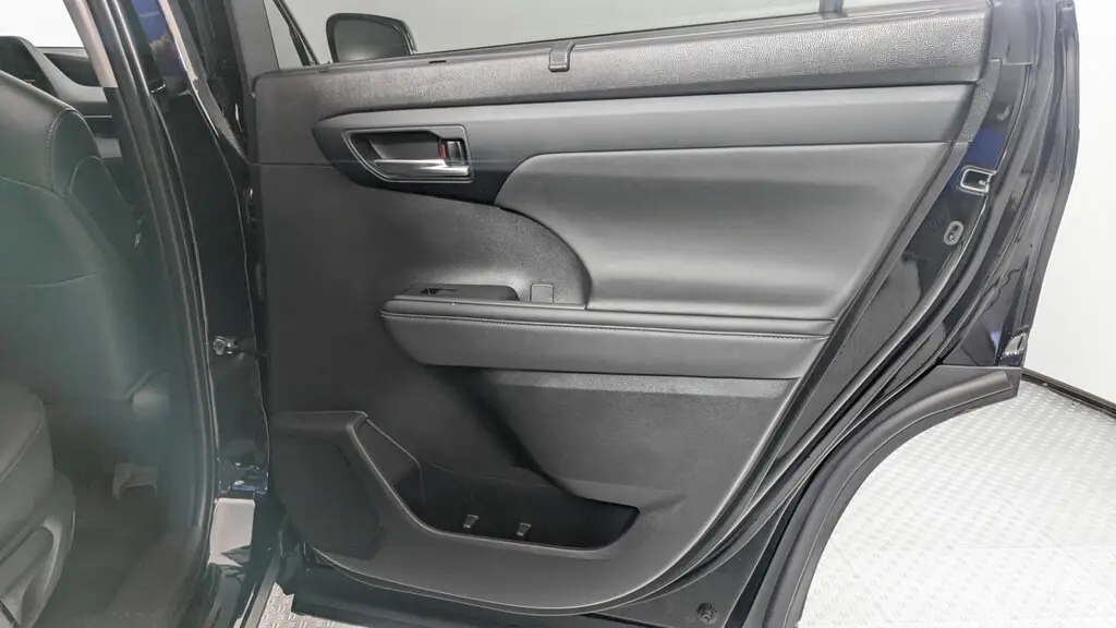 Florida Fine Cars - Used TOYOTA HIGHLANDER 2023 ORLANDO XLE