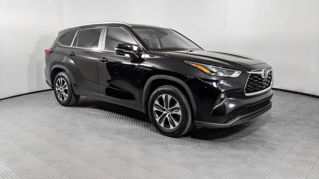 Florida Fine Cars - Used TOYOTA HIGHLANDER 2023 ORLANDO XLE