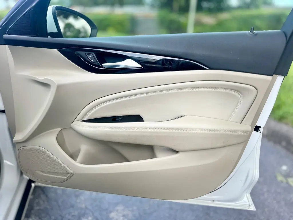 Florida Fine Cars - Used BUICK REGAL SPORTBACK 2019 MARGATE PREFERRED II