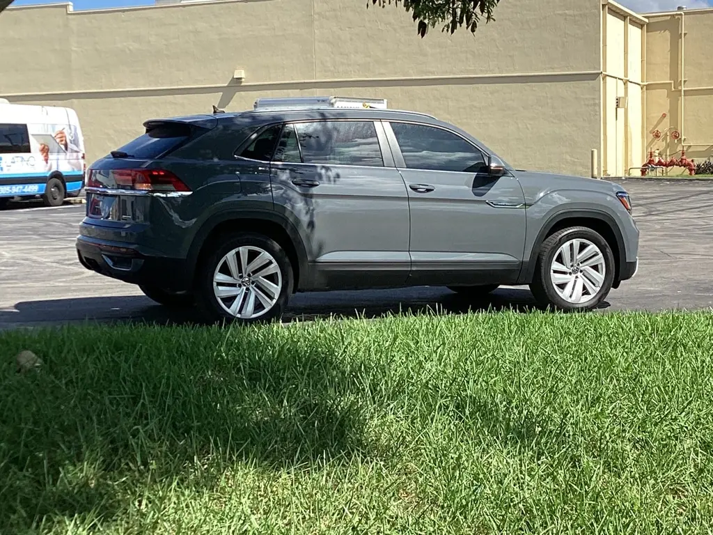Florida Fine Cars - Used VOLKSWAGEN ATLAS CROSS SPORT 2021 MARGATE 3.6L V6 SE W/TECHNOLOGY