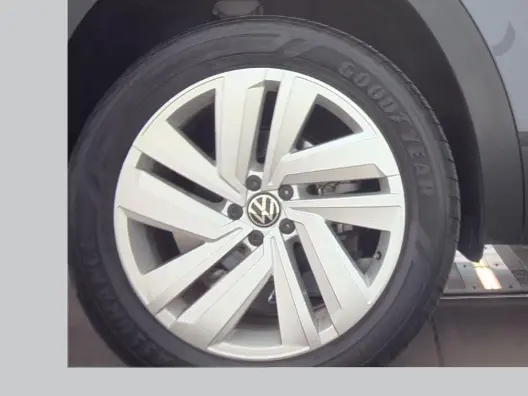 Florida Fine Cars - Used VOLKSWAGEN ATLAS CROSS SPORT 2021 MARGATE 3.6L V6 SE W/TECHNOLOGY