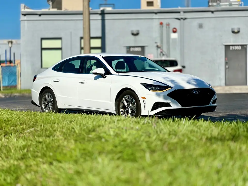 Florida Fine Cars - Used HYUNDAI SONATA 2023 WEST PALM SEL