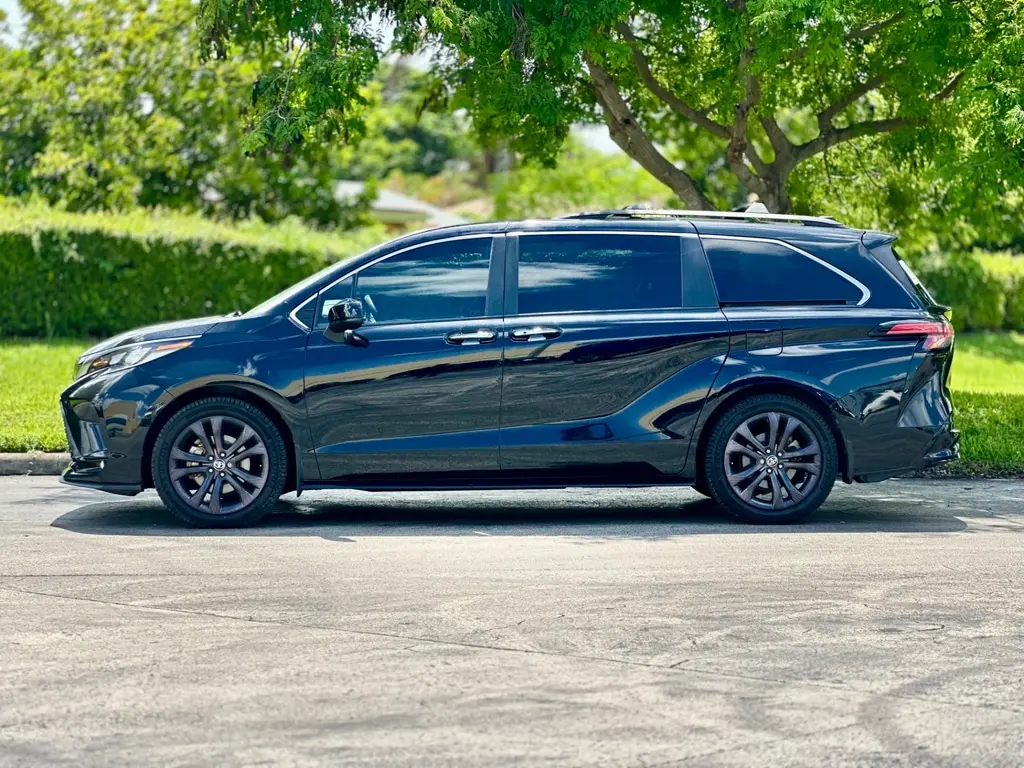 Florida Fine Cars - Used TOYOTA SIENNA 2022 MIAMI XSE