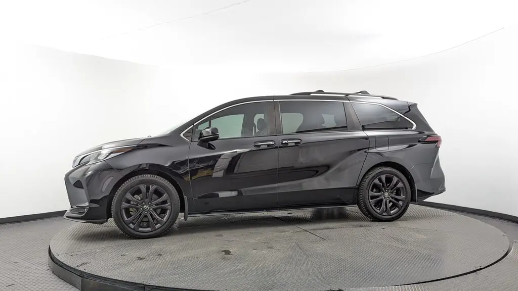 Florida Fine Cars - Used TOYOTA SIENNA 2022 MIAMI XSE