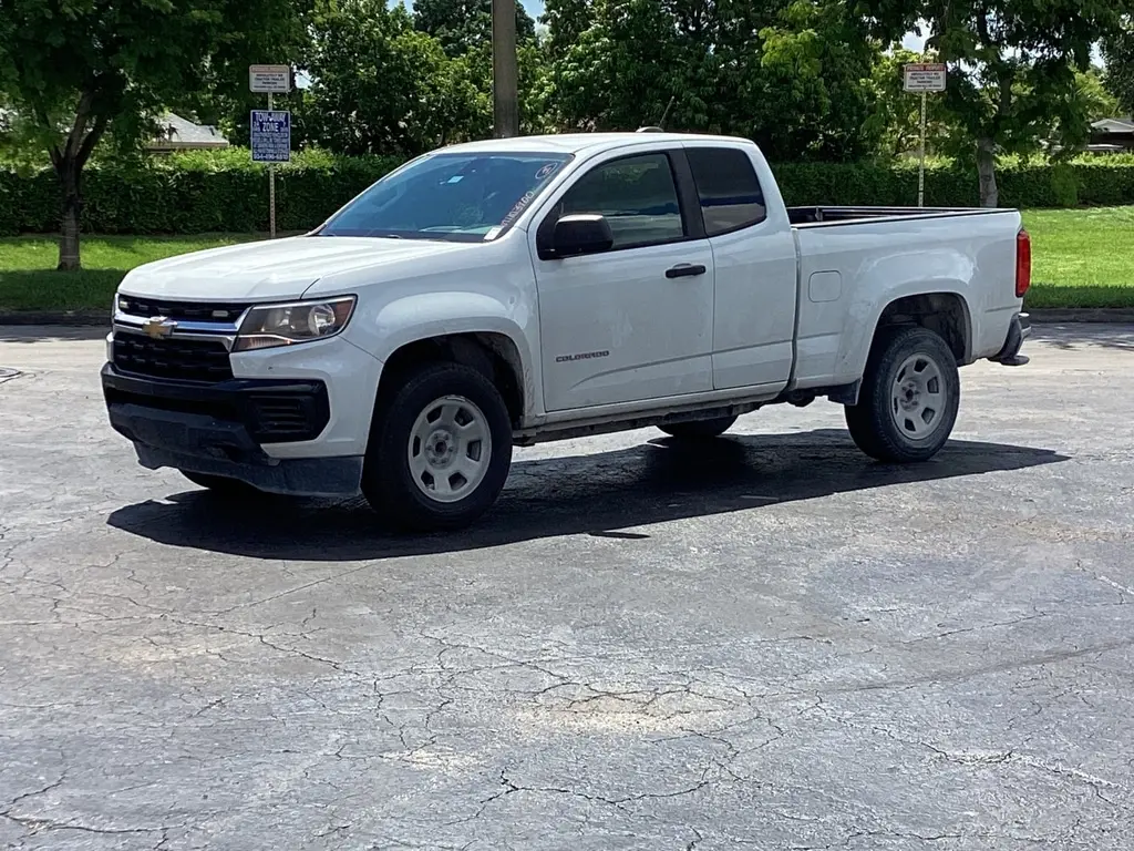 2021 Chevrolet Colorado Work Truck photo 2