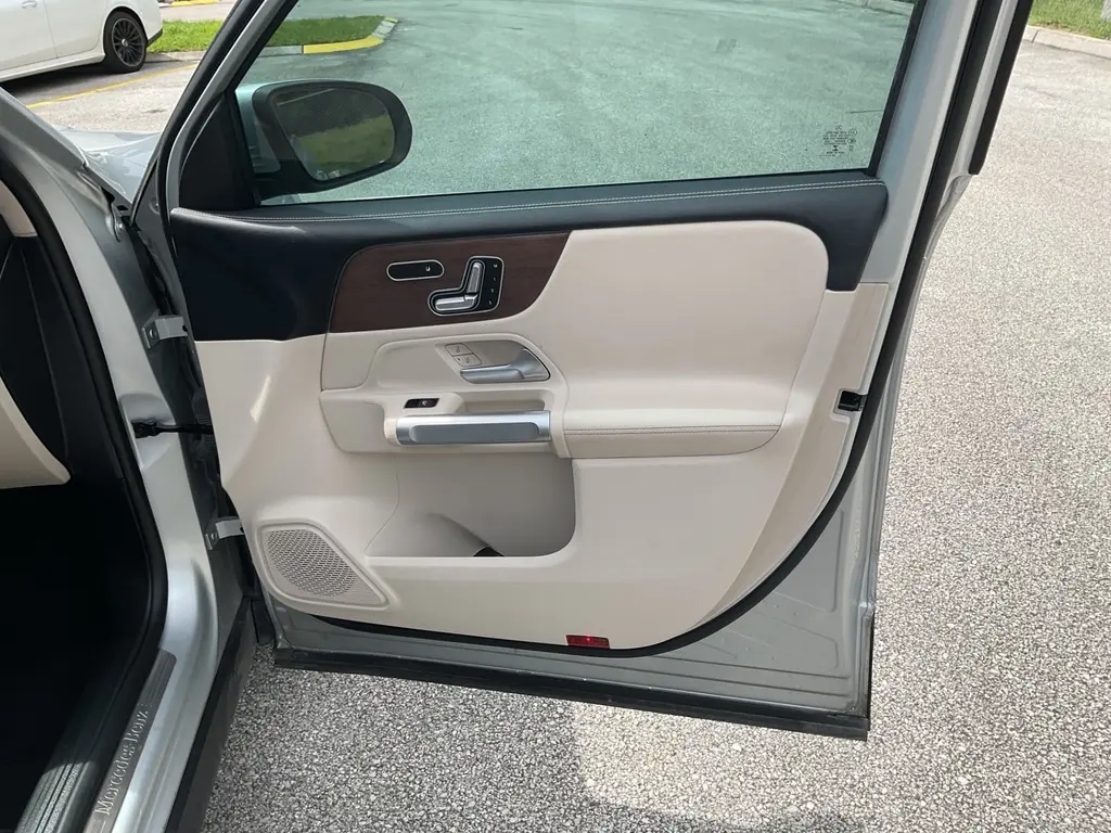 Florida Fine Cars - Used MERCEDES-BENZ GLB 2023 ORLANDO GLB 250