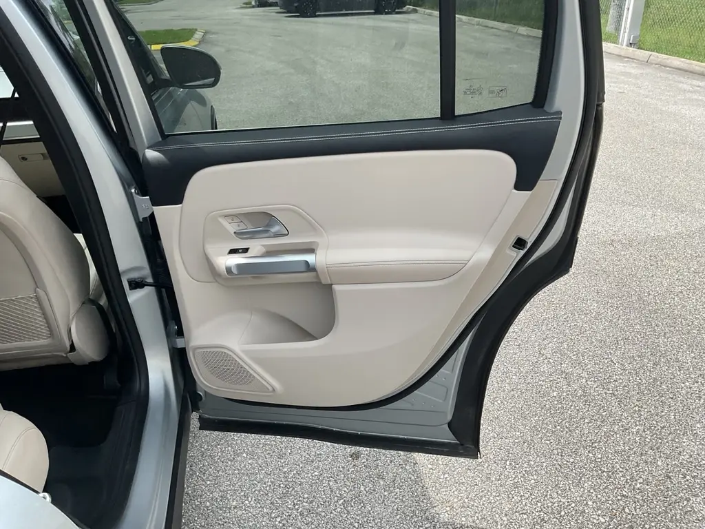 Florida Fine Cars - Used MERCEDES-BENZ GLB 2023 ORLANDO GLB 250