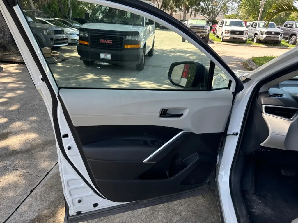 Florida Fine Cars - Used TOYOTA COROLLA CROSS 2024 WEST PALM L