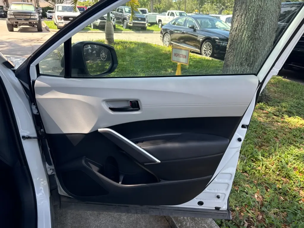 Florida Fine Cars - Used TOYOTA COROLLA CROSS 2024 WEST PALM L