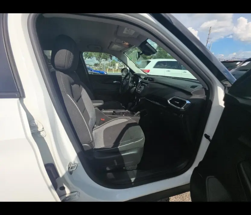 Florida Fine Cars - Used CHEVROLET TRAILBLAZER 2023 WEST PALM LT