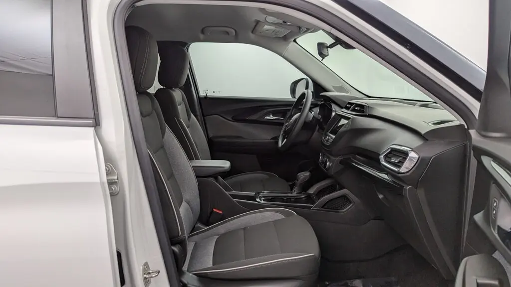 Florida Fine Cars - Used CHEVROLET TRAILBLAZER 2023 WEST PALM LT