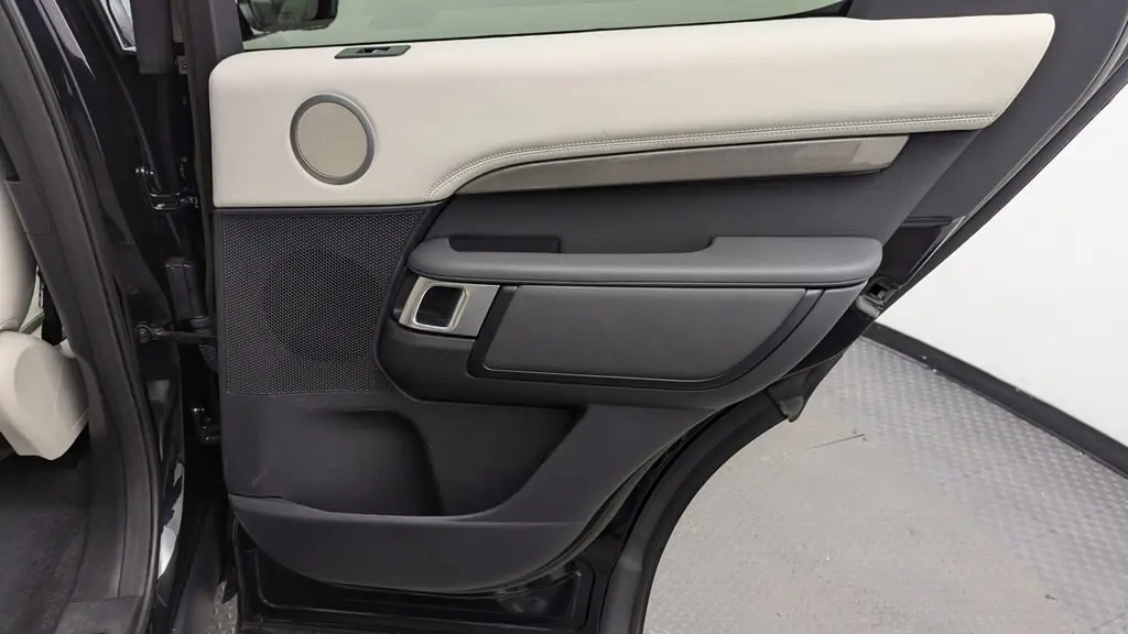 Florida Fine Cars - Used LAND ROVER DISCOVERY 2023 MARGATE S