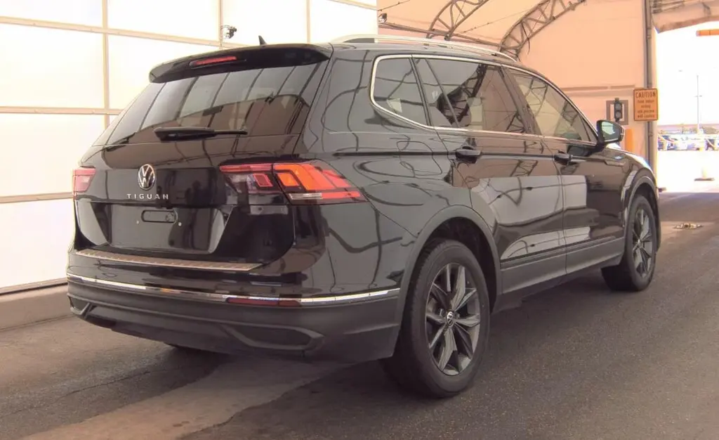 Florida Fine Cars - Used VOLKSWAGEN TIGUAN 2022 WEST PALM SE