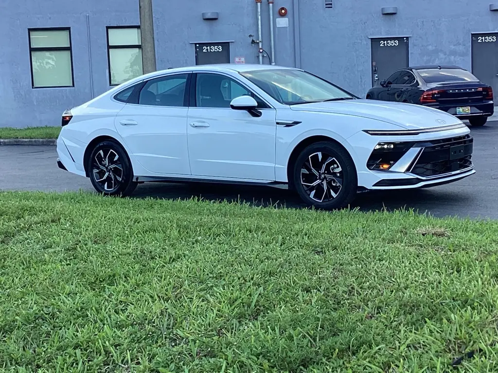Florida Fine Cars - Used HYUNDAI SONATA 2025 ORLANDO SEL