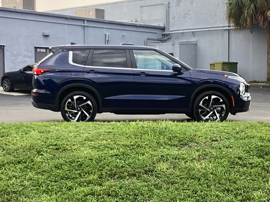 Florida Fine Cars - Used MITSUBISHI OUTLANDER 2024 ORLANDO SE