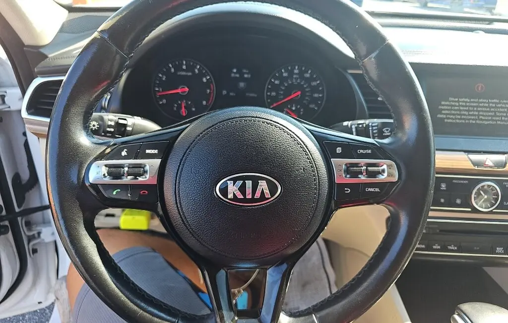 Florida Fine Cars - Used KIA CADENZA 2017 WEST PALM PREMIUM