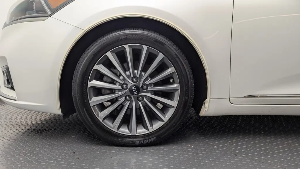 Florida Fine Cars - Used KIA CADENZA 2017 WEST PALM PREMIUM