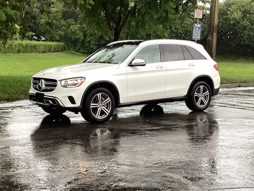 Florida Fine Cars - Used MERCEDES-BENZ GLC 2021 MARGATE GLC 300