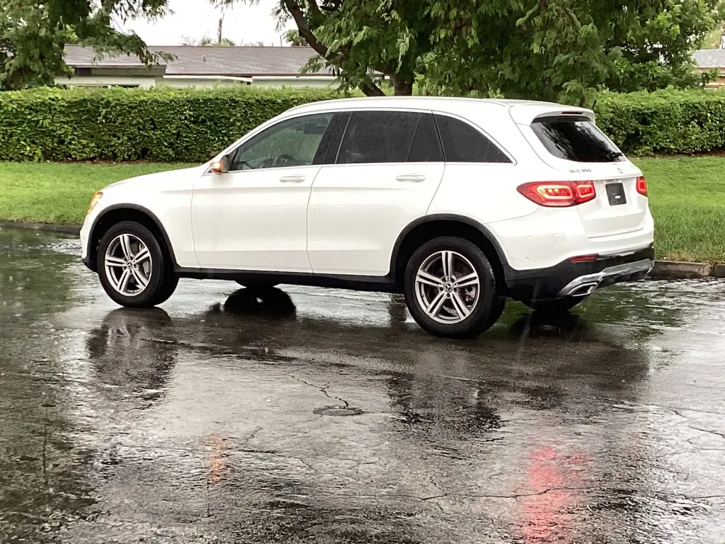 Florida Fine Cars - Used MERCEDES-BENZ GLC 2021 MARGATE GLC 300