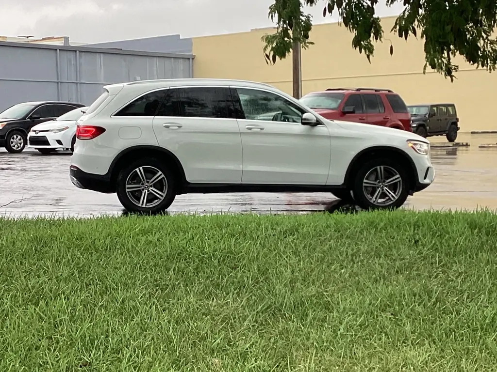 Florida Fine Cars - Used MERCEDES-BENZ GLC 2021 MARGATE GLC 300