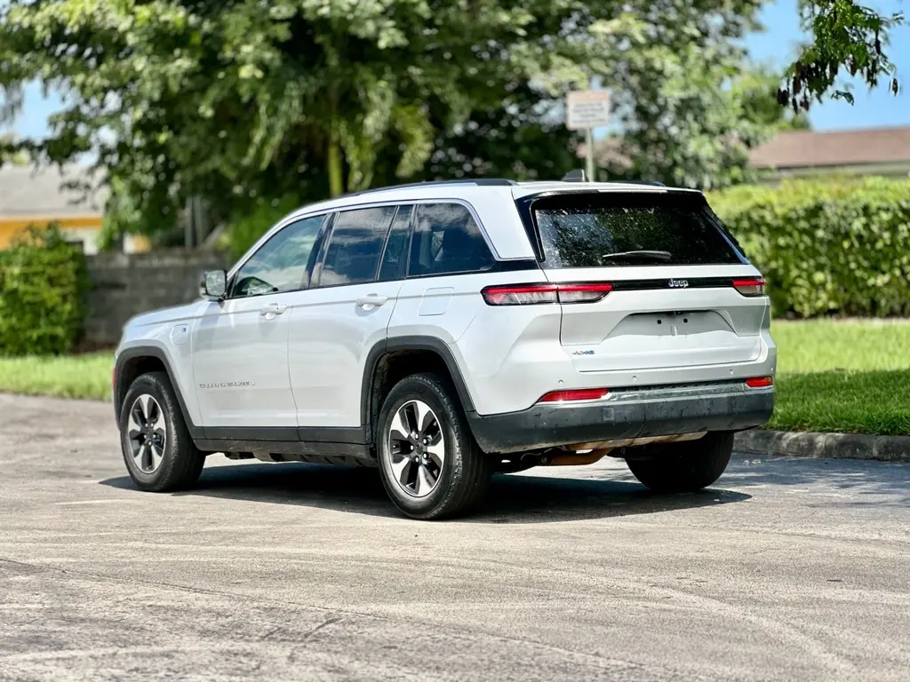 Florida Fine Cars - Used JEEP GRAND CHEROKEE 4XE 2023 MARGATE 