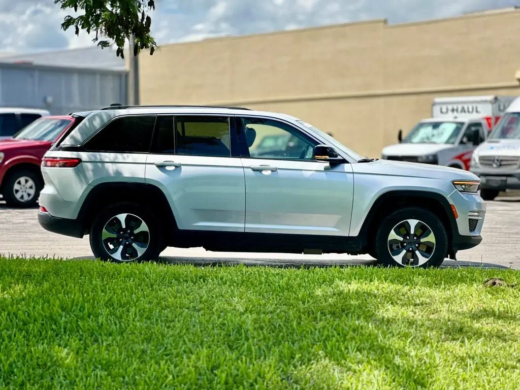 Florida Fine Cars - Used JEEP GRAND CHEROKEE 4XE 2023 MARGATE 