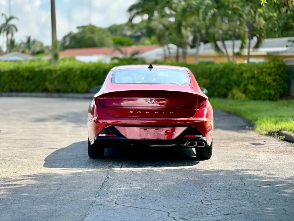 2023 Hyundai Sonata SEL photo 3