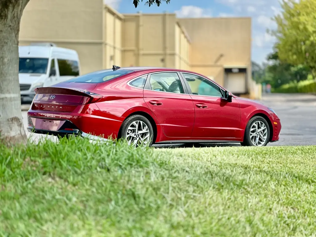2023 Hyundai Sonata SEL photo 4