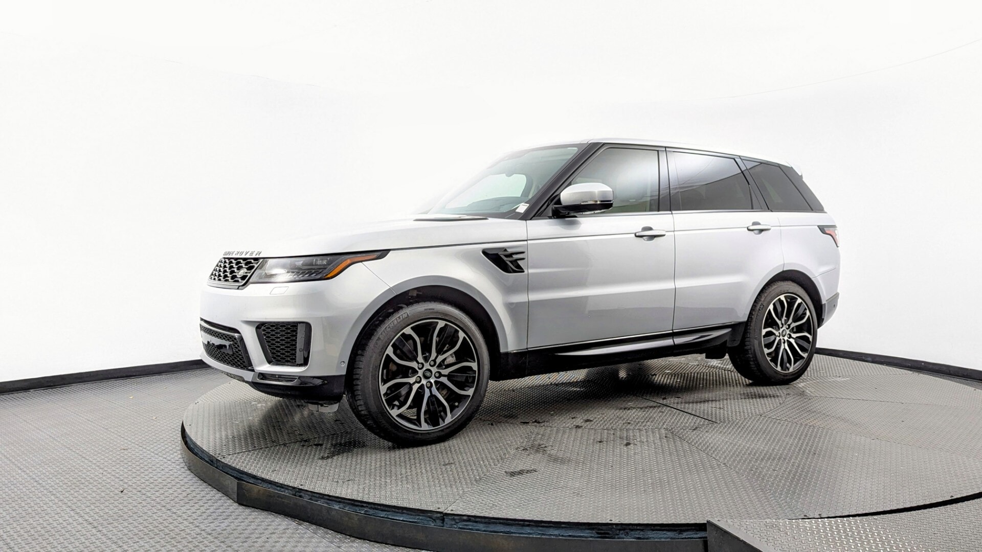 2021 Land Rover Range Rover Sport HSE Silver Edition's photo