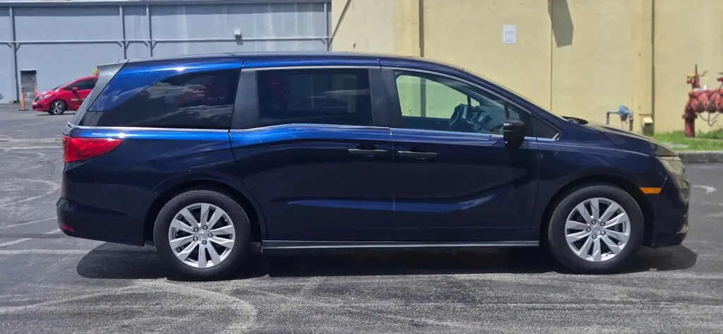 Florida Fine Cars - Used HONDA ODYSSEY 2019 MIAMI LX