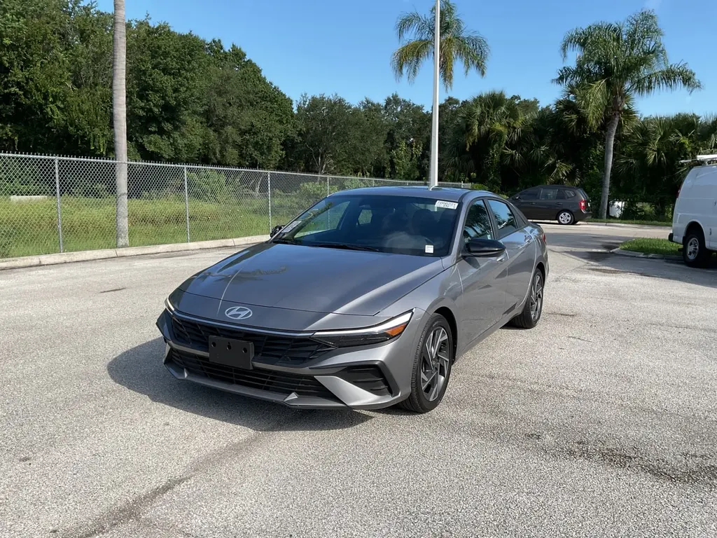 Florida Fine Cars - Used HYUNDAI ELANTRA 2025 ORLANDO SEL SPORT