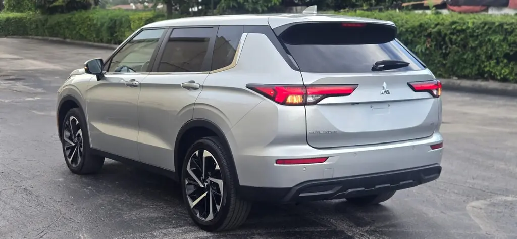 Florida Fine Cars - Used MITSUBISHI OUTLANDER 2024 MIAMI SE