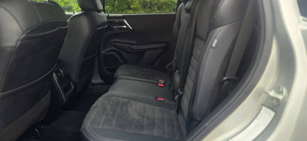 Florida Fine Cars - Used MITSUBISHI OUTLANDER 2024 MIAMI SE
