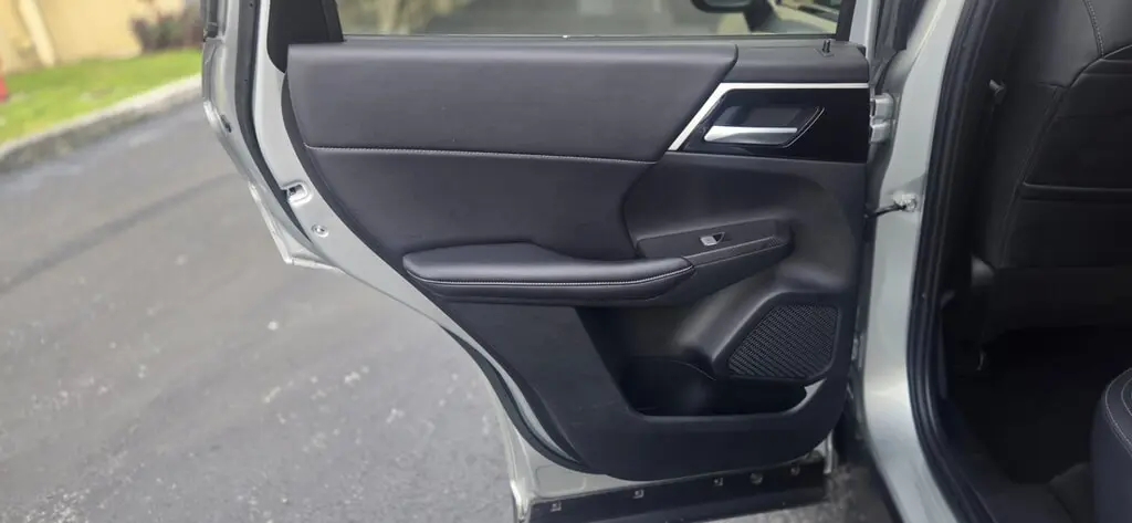 Florida Fine Cars - Used MITSUBISHI OUTLANDER 2024 MIAMI SE