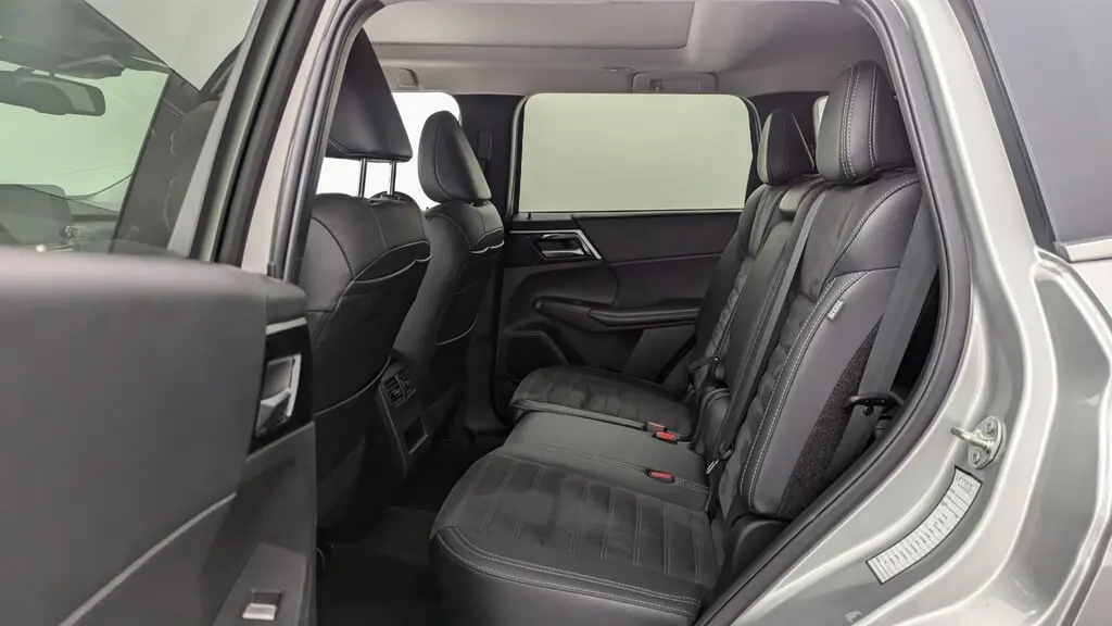 Florida Fine Cars - Used MITSUBISHI OUTLANDER 2024 MIAMI SE