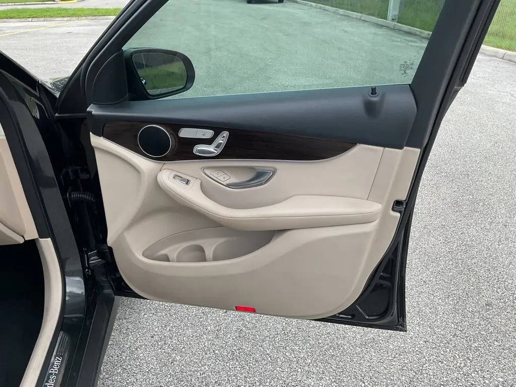 Florida Fine Cars - Used MERCEDES-BENZ GLC 2020 ORLANDO GLC 300