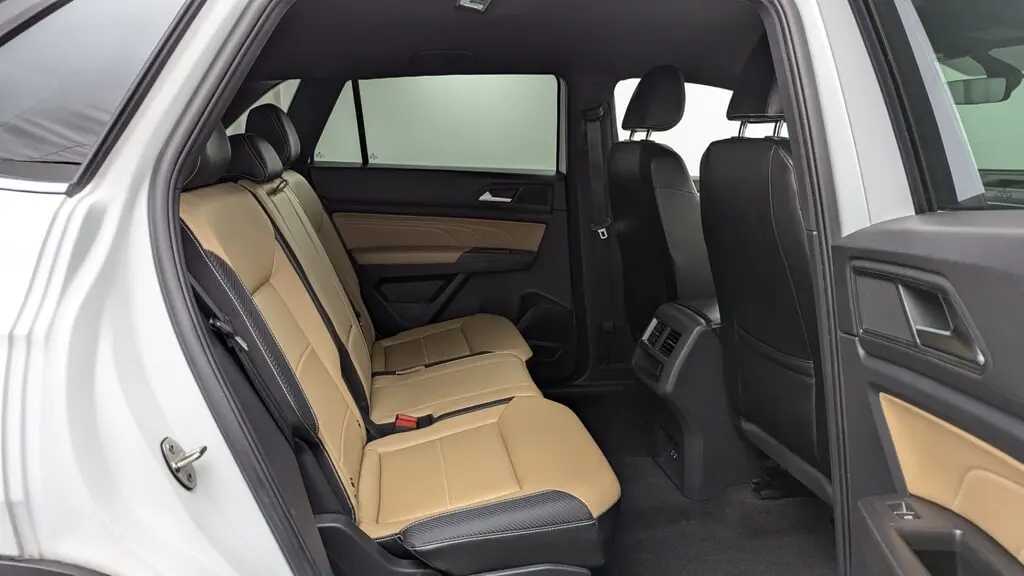 Florida Fine Cars - Used VOLKSWAGEN ATLAS CROSS SPORT 2022 MIAMI 3.6L V6 SE W/TECHNOLOGY